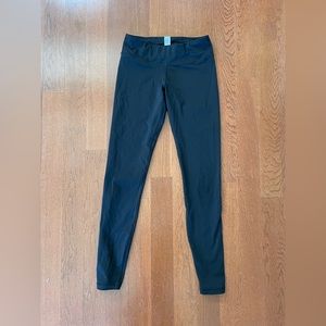 Ivivva by lululemon girls black leggings.  Never worn. Size 12 (kids)